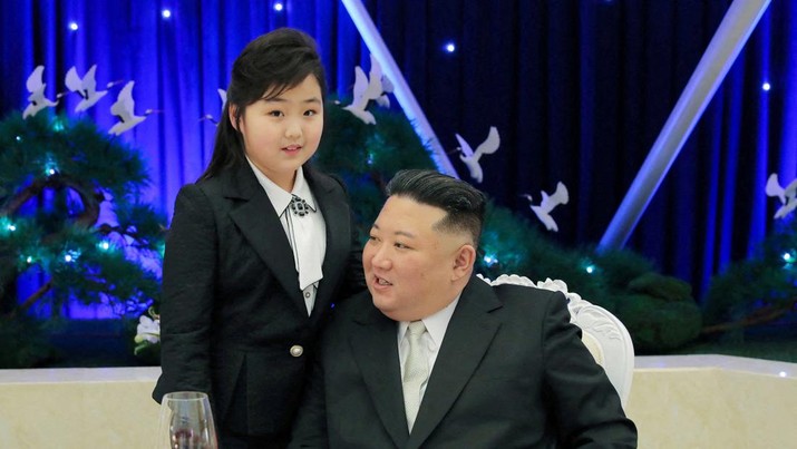 Kim Jong Un Disebut Siapkan Putrinya Jadi Penerus