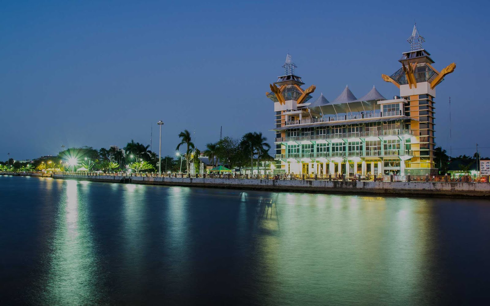 Menara Pandang Banjarmasin,Wisata Pesona Kota Seribu Sungai